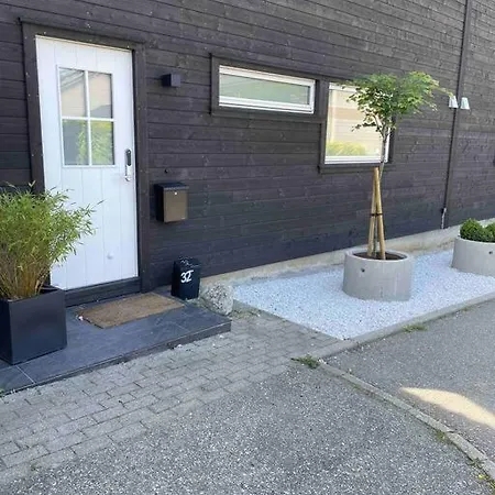 Vertikaldelt Tomannsbolig Til Leie Appartement